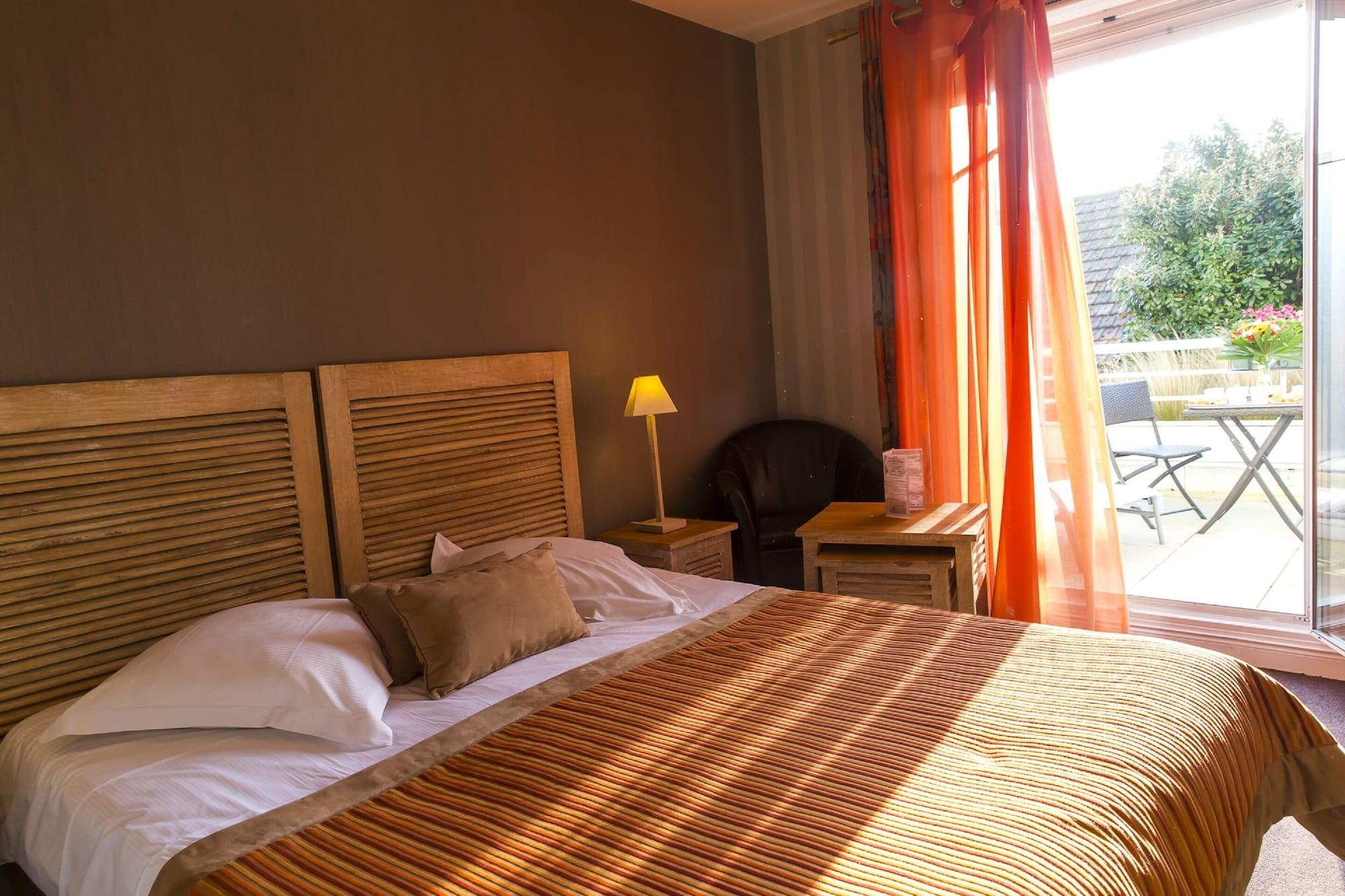 Almoria Hotel & Spa Deauville Exterior foto